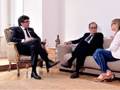 Carles Puigdemont reunido con Quim Torra y Elsa Artadi, este jueves en Berlín.
