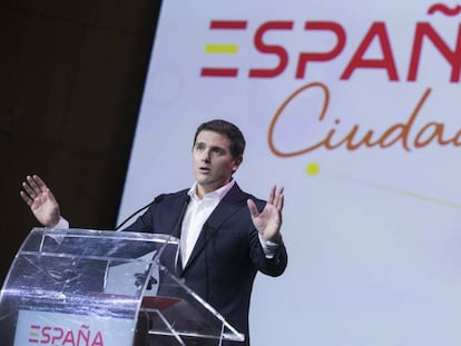El líder de Ciudadanos, Albert Rivera, durante la presentación de "España Ciudadana" este domingo en Madrid.