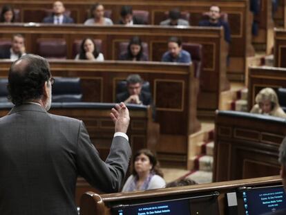 El presidente del Gobierno, Mariano Rajoy, interviene en la sesión de control este miércoles.