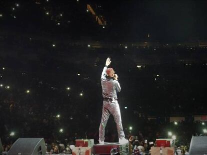 El artista nigeriano Wizkid durante su concierto en Londres el 26 de mayo.