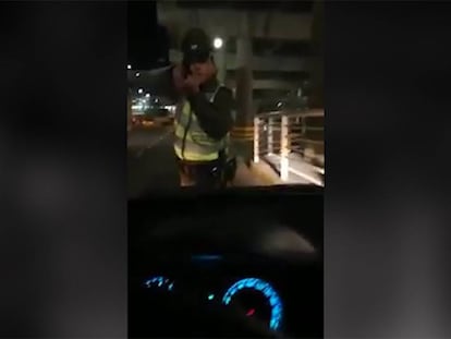 Un policía dispara a un conductor de Uber en Chile