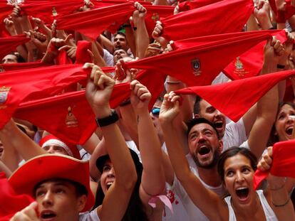 Video: The ‘chupinazo’ rocket is fired, officially opening this year’s San Fermín fiestas. Photo: Revelers this morning in Pamplona.