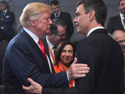Así ha sido el primer saludo de Sánchez y Trump