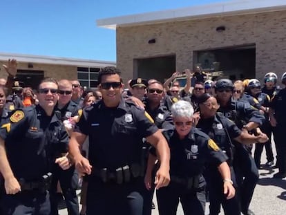 En vídeo, el baile de los policías de Virginia para sumarse al reto Lip Sync Challenge