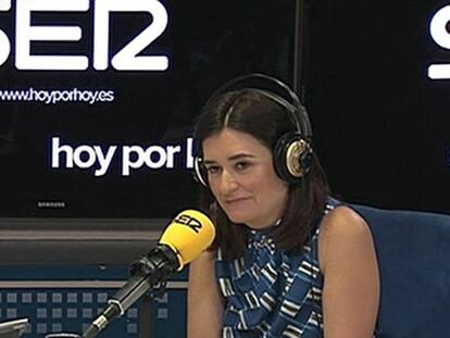 Imagen de televisión de la ministra de Sanidad, Carmen Montón, durante su intervencion en el programa 'Hoy por hoy' de la cadena SER.