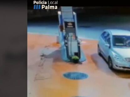 Una mujer atropella a un empleado de una gasolinera de Palma cuando intentaba irse sin pagar