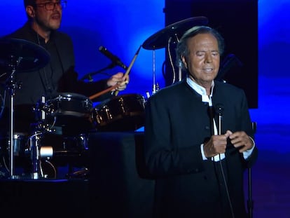 En vídeo, las imágenes del concierto en Dubái de Julio Iglesias.