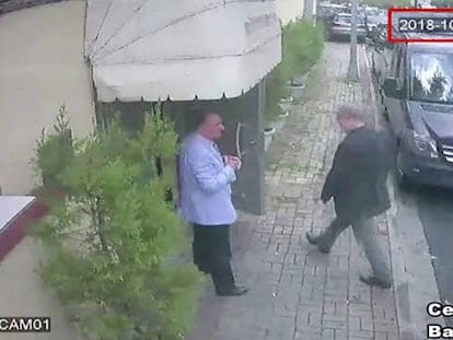 Jamal Khashoggi, en el momento de su entrada en el consulado el pasado día 2.