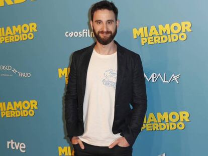 Dani Rovira, en el estreno de 'Mi amor perdido'. En el vídeo, el atropello al actor.