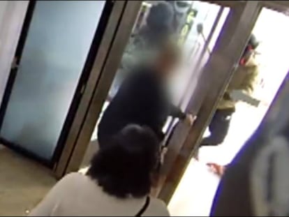 Imágenes del atraco de una joyería en Barcelona.