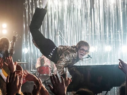 Una escena de la película 'RocketMan'. En vídeo, el tráiler de la película.