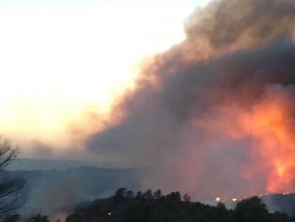 Footage of the fire from the Catalan Fire Department.