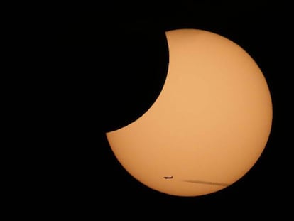 Así fue el eclipse solar desde Chile
