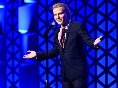 Ronan Farrow, en una entrega de premios en Nueva York en mayo. En vídeo, Farrow habla del caso Weinstein y de su familia en una entrevista en 2017.