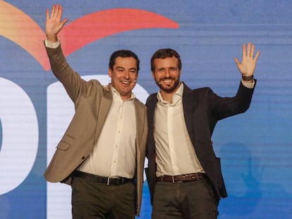 Juan Manuel Moreno Bonilla y Pablo Casado este sábado en Córdoba. En vídeo, el saludo.