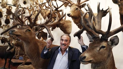 El empresario Marcial Gómez Sequeira, en uno de sus pabellones de caza en La Moraleja. En vídeo, la entrevista de EL PAÍS a Gómez Siquiera.