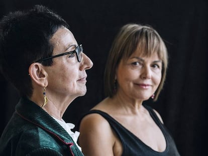 Las chefs María José San Román (derecha) y Carme Ruscalleda, durante el encuentro que tuvo lugar en el congreso San Sebastián Gastronomika.