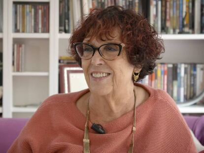 La periodista Maruja Torres, en su casa, en Madrid