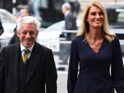 John Bercow y su esposa, Sally, en Londres el pasado septiembre. En vídeo, la despedida de Bercow del Parlamento.