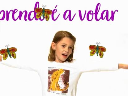 Unos padres bailan a ritmo de Rozalén en apoyo a la investigación contra el cáncer infantil
