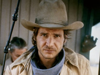 Harrison Ford en 'El rabino y el pistolero' (1979). Ya era entonces una estrella gracias a 'La guerra de las galaxias', estrenada dos años antes. En vídeo, el tráiler de 'La llamada de lo salvaje'.