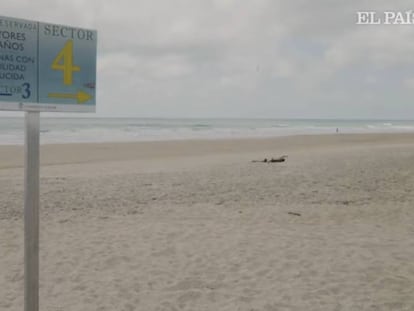 Una playa reserva su aforo para mayores de 65 años.