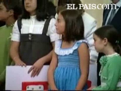 Los niños españoles creen que nuestro monarca es simpático, alegre y cariñoso.