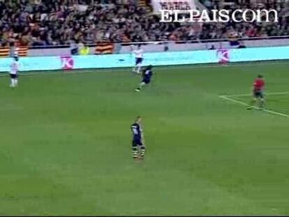 El Madrid ha sido el dueño del partido desde el pitido inicial. Dos goles de Van Nistelrooy, y otros tres de Raúl, Robinho y Sergio Ramos han firmado la abultada victoria.