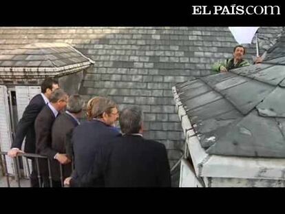 Le ofrecemos un vídeo con el <i>making of</i> de la foto de los aspirantes a la Comunidad de Madrid y al Ayuntamiento de la capital para EL PAÍS, realizada por Gorja Lejarcegi y por Cristóbal Manuel. Se tomó en una terraza de la plaza Mayor el pasado día 5.