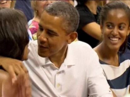 El beso de los Obama, el mejor espectáculo