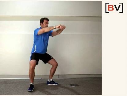 Sentadilla ‘Sumo’ para entrenar las piernas