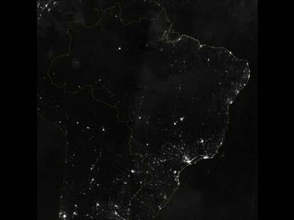 Las luces de Navidad en las ciudades se ven desde el espacio
