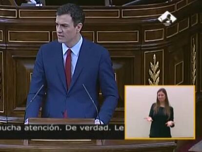 Sánchez recuerda la “caída” de dos ministros de Rajoy en 2014