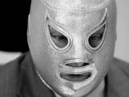 El Hijo del Santo en la redacción de EL PAÍS en México.