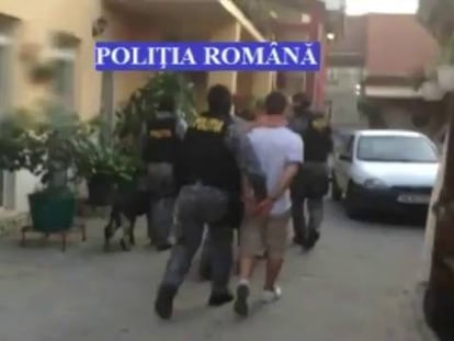 Imatges de la policia romanesa de la detenció de Morate.