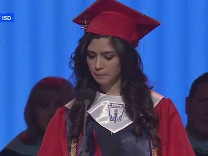 La mejor alumna de una secundaria de Dallas revela en su discurso que es ‘ilegal’