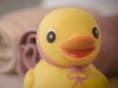 ¿Cada cuánto debo bañar al bebé?