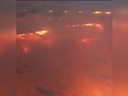 Un avión se prende fuego durante un aterrizaje de emergencia en Singapur