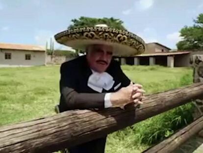 El corrido con el que Vicente Fernández apoya a Hillary Clinton