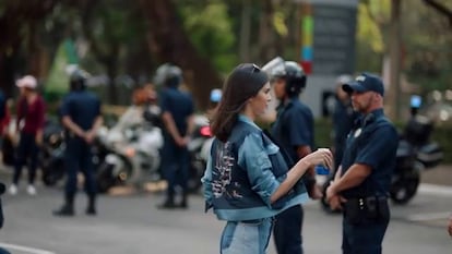 El anuncio de Pepsi de Kendall Jenner, criticado por frivolizar con la lucha contra el racismo