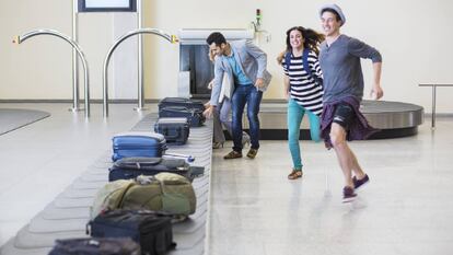 Vídeo | Qué hacer si te pierden la maleta cuando viajas en avión: los pasos a seguir