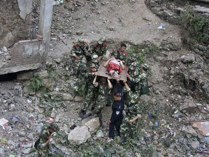 Más de 80 muertos en una cadena de seísmos en el suroeste de China