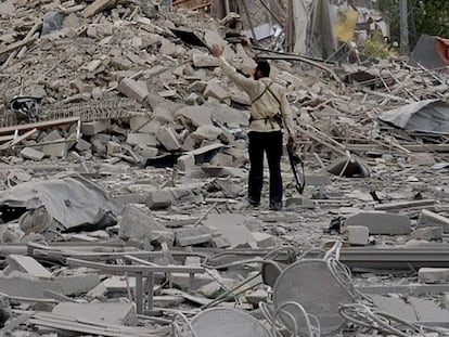 27 muertos en varias explosiones en un distrito del régimen sirio en Alepo