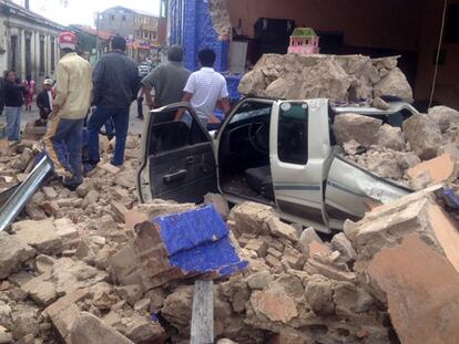 Otto Pérez eleva a 52 el número de muertos por el terremoto en Guatemala
