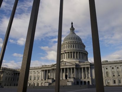 Estados Unidos se precipita hacia la recesión