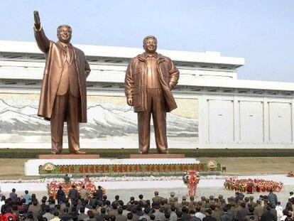 Corea del Norte celebra el día de su fundador en plena crisis nuclear