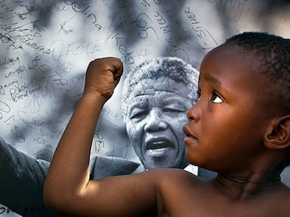 Mandela cumple años en el hospital