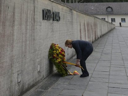 Merkel desata la polémica al visitar Dachau en plena campaña electoral