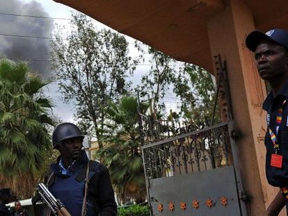 El Ejército combate planta por planta en el centro comercial de Nairobi