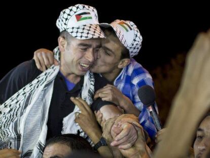 Israel libera a 26 prisioneros palestinos